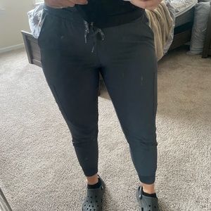 BUNDLE of FOUR (same) jogger scrubs